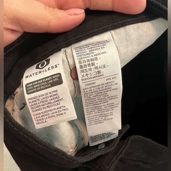 Jeans - Picture 2 of 2